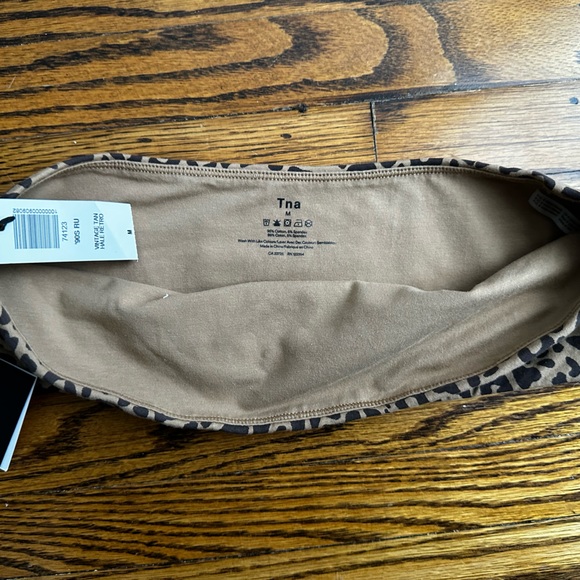 TNA 90’s RU Bandeau Cheetah Print - Picture 4 of 6